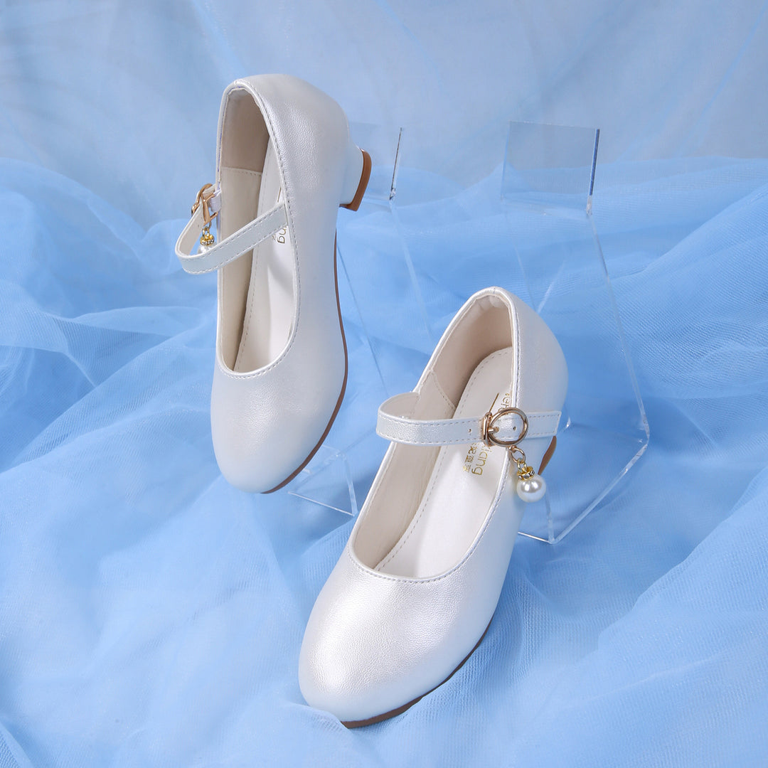 Mädchen Elegante Ballerinas mit verstellbarem Riemen und Perlenanhänger Echo Archiv