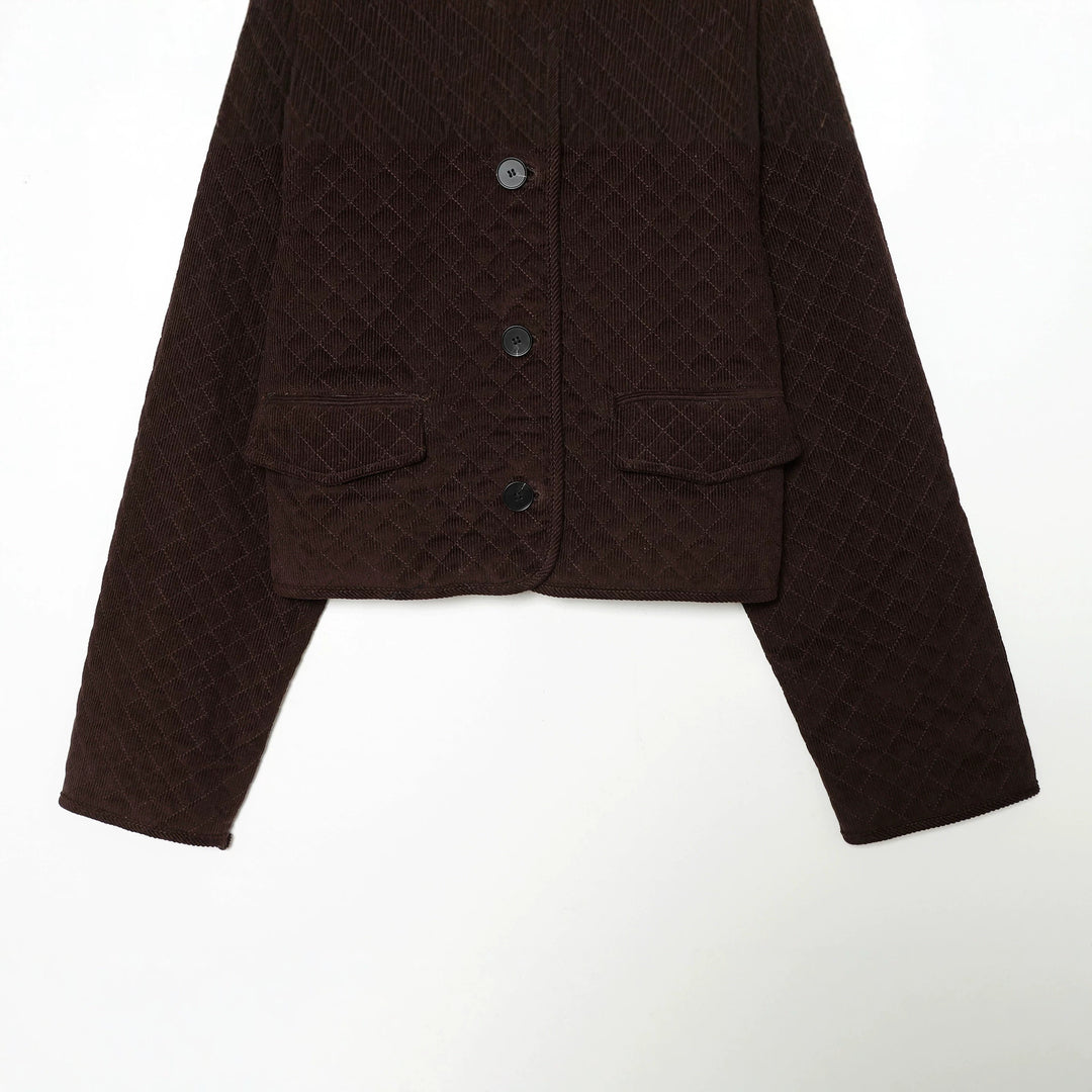 Damen Cropped gesteppte Cordjacke mit abgerundetem Kragen und Pattentaschen Echoarchiv