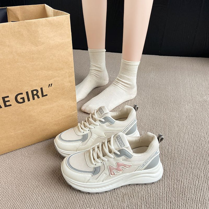 Damen Volumen‑Sneaker im Retro‑Chunky‑Design mit atmungsaktivem Mesh – Névara