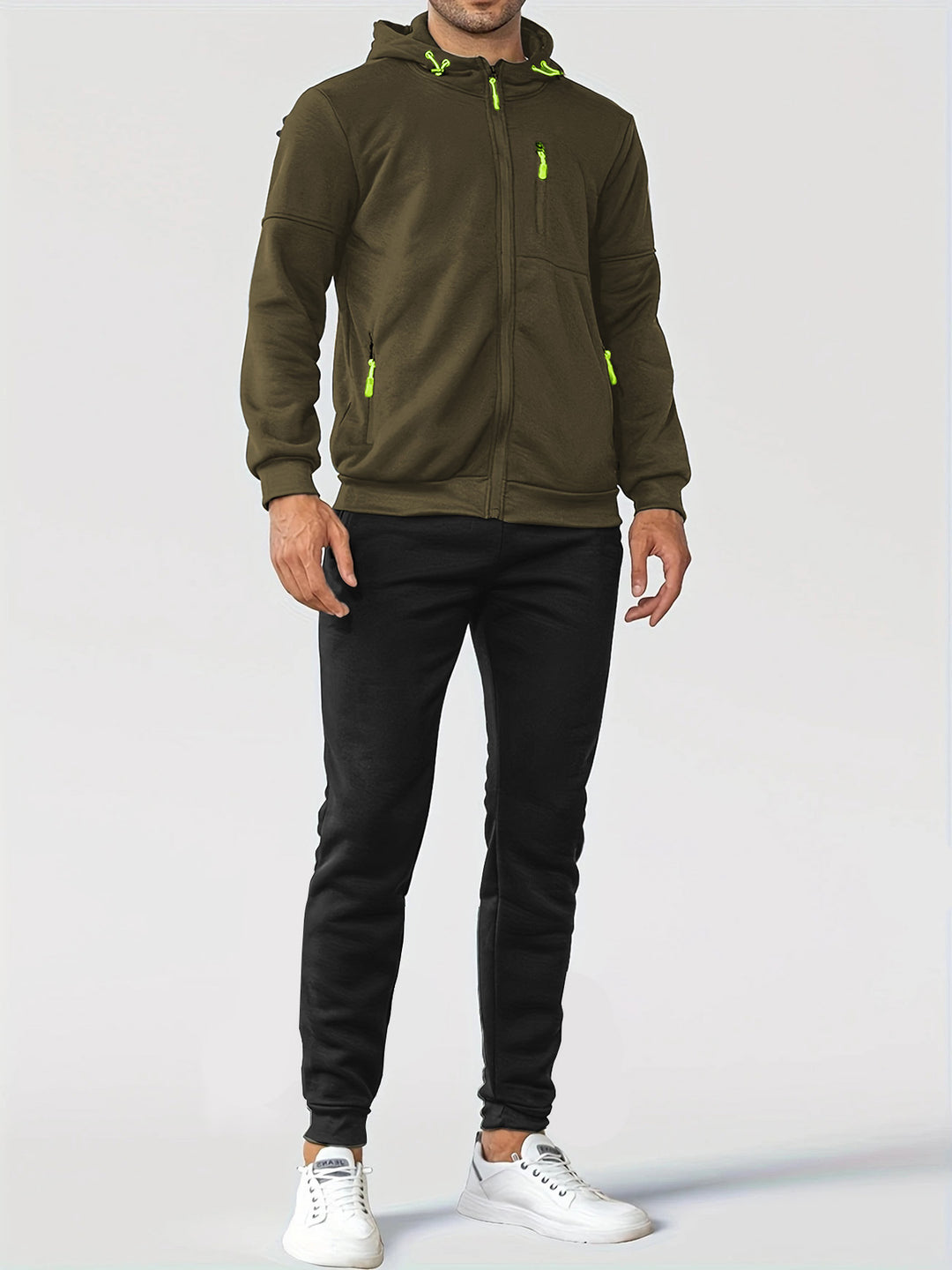 Herren technische Kapuzenjacke mit durchgehendem Frontreißverschluss, Brusttasche mit Reißverschluss und elastischen Bündchen – Taviero