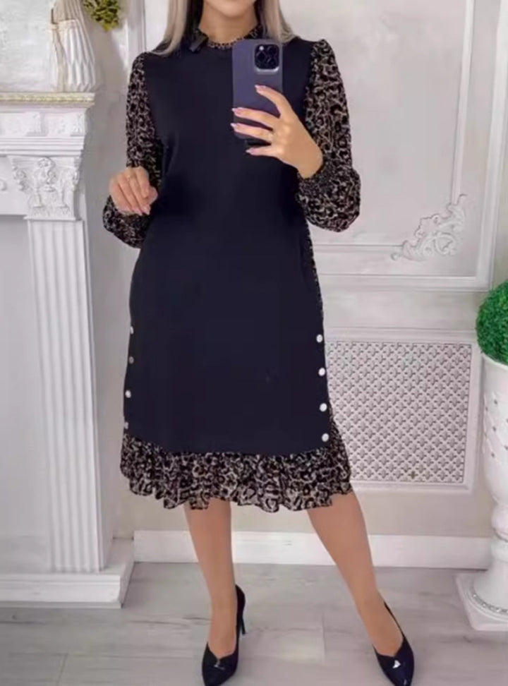 Damen nan zweilagiges Chiffon-Midikleid mit transparenten Tierprint-Ärmeln, Rüschen-Saum und seitlicher Knopfleiste Echo Archiv
