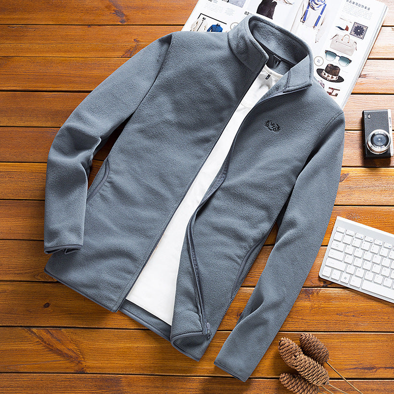 Herren Fleecejacke mit Stehkragen, windabweisender Mikrofaser‑Außenschicht und slim-regular Fit Echoarchiv