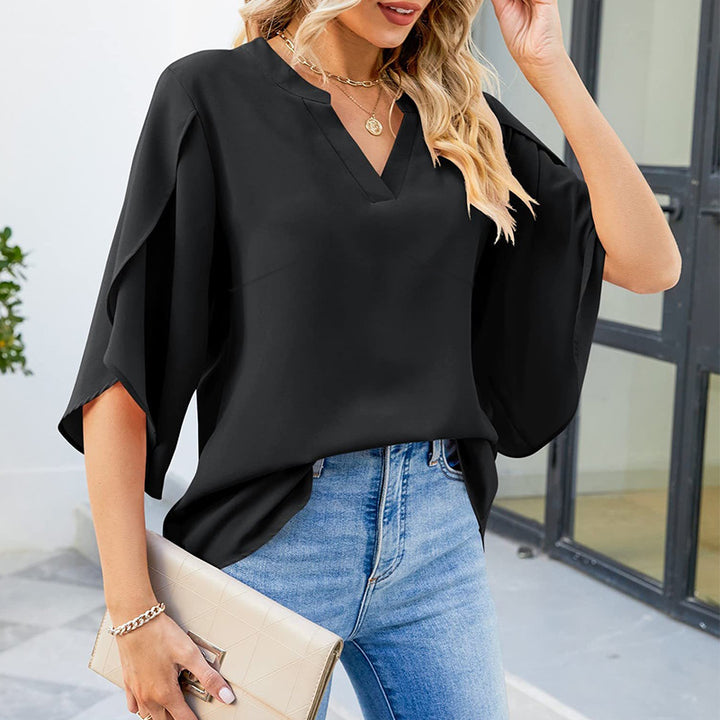 Damen Elegante Bluse mit V-Ausschnitt und fließenden Volant-Ärmeln – Avérine