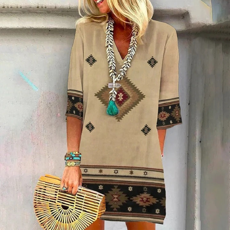 Damen Boho Tunika Kleid mit V-Ausschnitt, 3/4 Ärmeln und geometrischem ethnischem Druck – Lunéa