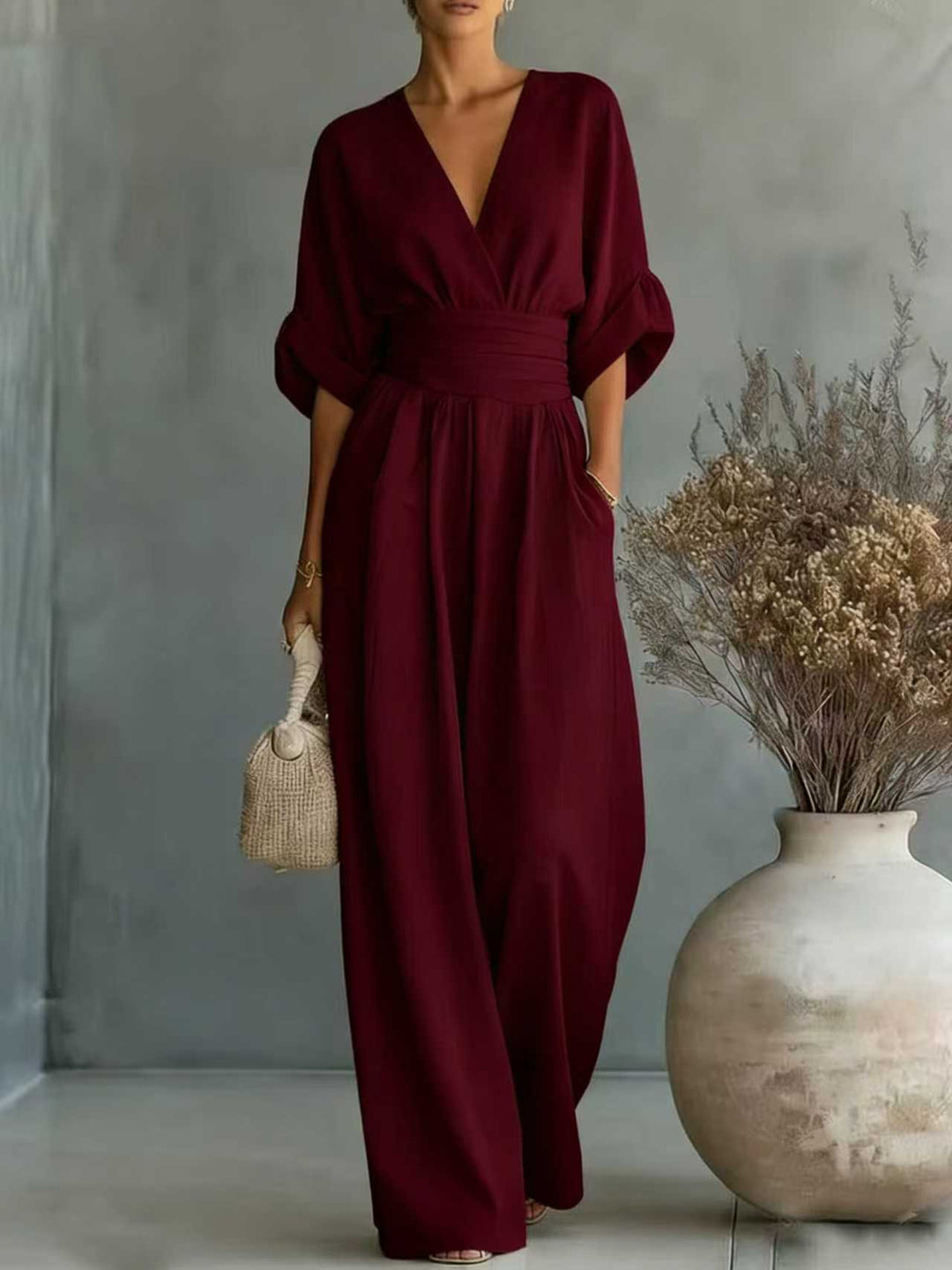 Damen Jumpsuit mit elegantem V-Ausschnitt und weitem Bein Echo Archiv