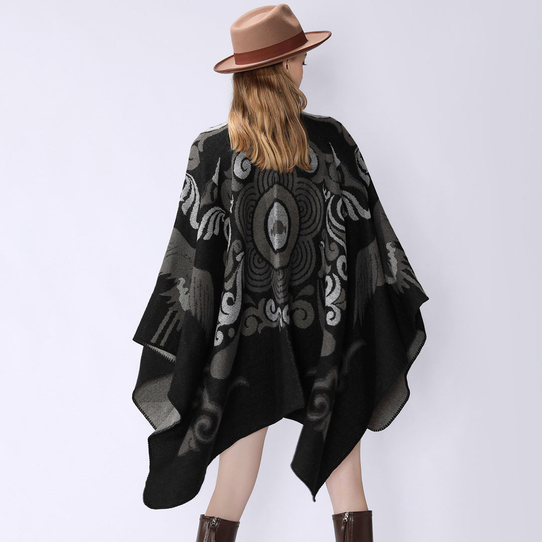 Damen Wollmix-Cape mit ornamentalem Jacquard, asymmetrischem Zipfel und weichfallendem Oversize-Fall Echo Archiv
