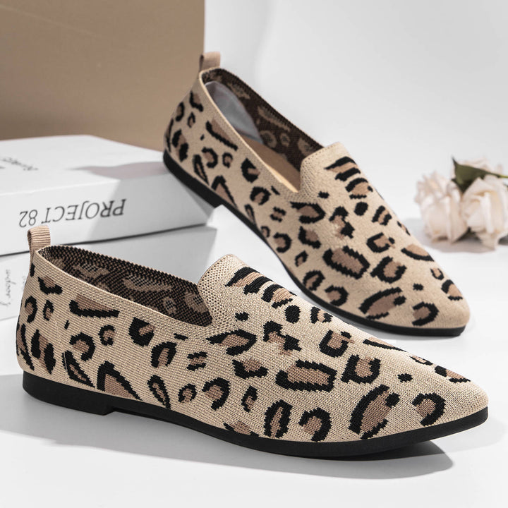 Damen nan gestrickter Slip-On Loafer mit Leo-Jacquard, gepolstertem Komfortfußbett und rutschfester EVA-Sohle Echo Archiv