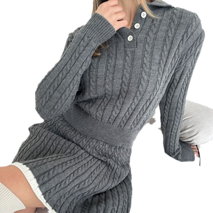Damen gestricktes Zopfmuster-Polokragen-Set mit Button-Placket und A-Linien-Rock – Élanora