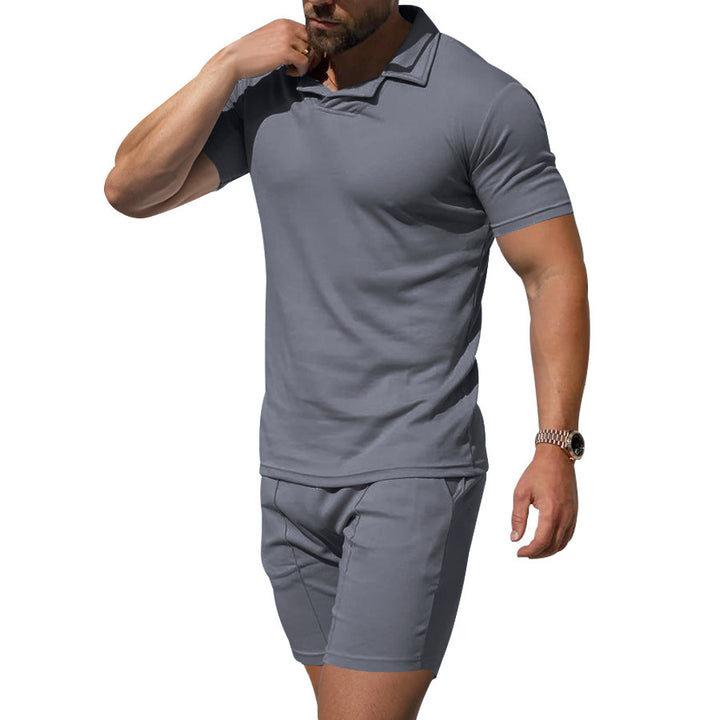Herren Poloshirt und Shorts-Set aus hautfreundlichem, elastischem Material mit modischem Kragen Echoarchiv