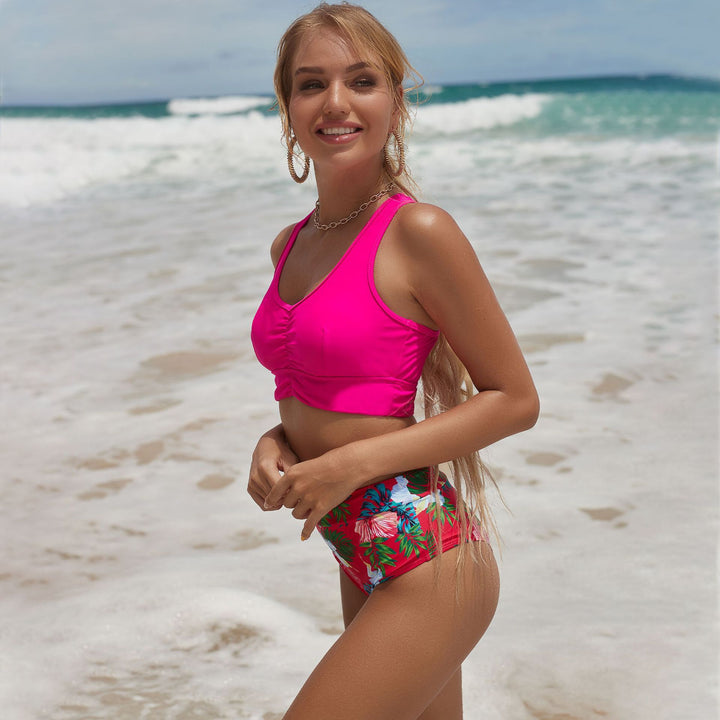 Damen Bikini-Set mit modischem Cropped-Oberteil und hochwertigem floralem Design Echo Archiv