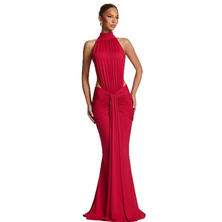 Damen Figurumspielendes Abendkleid mit hochgeschlossenem Design und raffinierten Drapierungen Echo Archiv