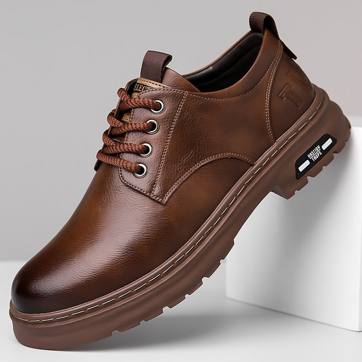 Herren Elegante und stilvolle Schnürschuhe Echoarchiv