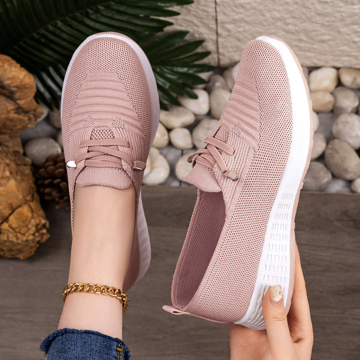 Damen nan leichter gestrickter Slip-On Freizeitschuh mit elastischem Einstieg, dekorativer Zier-Schnürung und dämpfender Leichtprofilsohle Echo Archiv