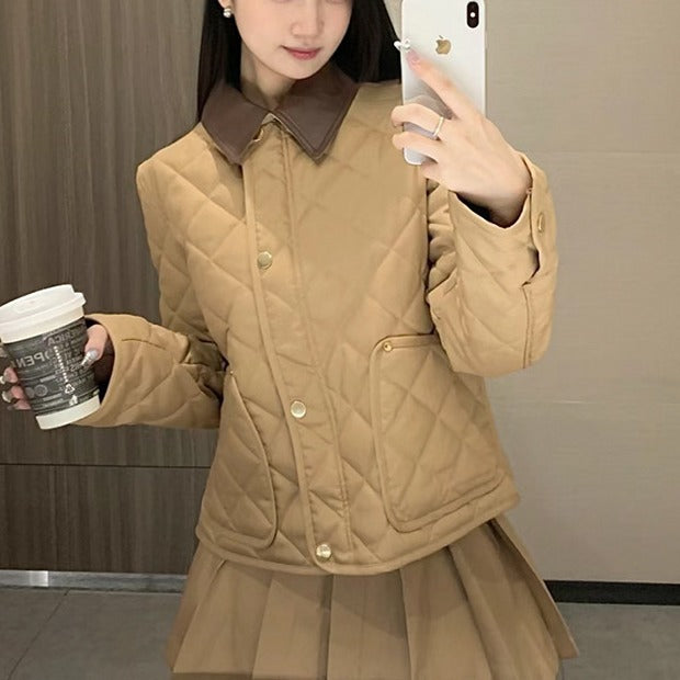 Damen Modische Steppjacke mit eleganter Lederkragen Echoarchiv