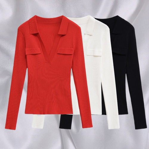 Damen Gerippter Feinstrick-Polo mit tiefem V-Ausschnitt und Brusttaschen Echo Archiv