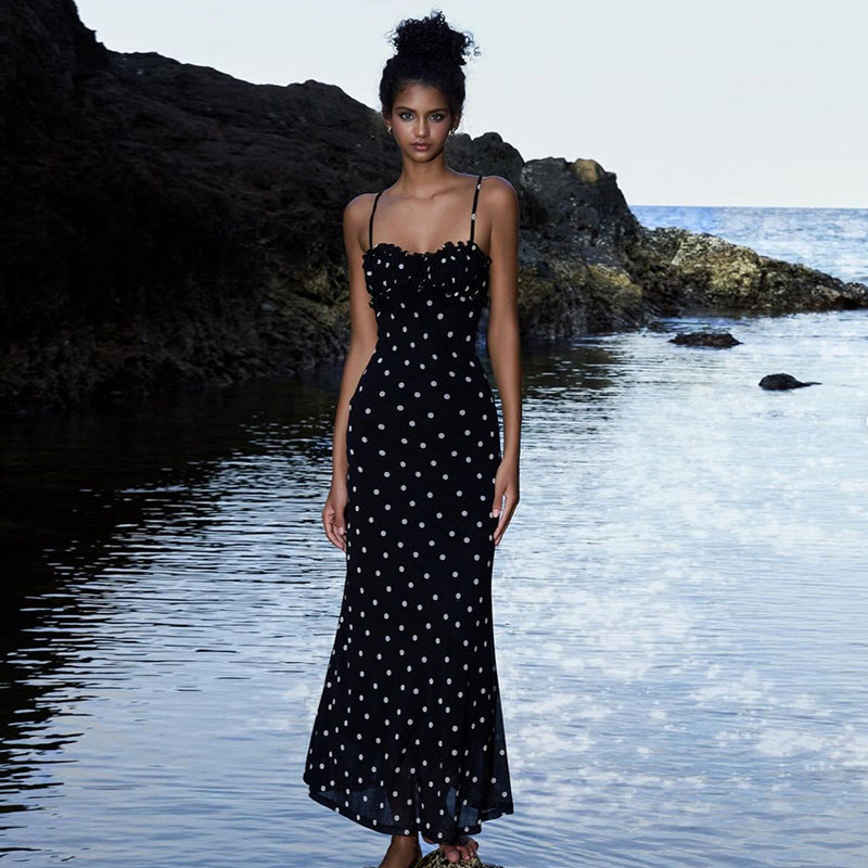 Damen Figurformendes Maxikleid mit elastischen Trägern und raffiniertem Punkte-Design Echo Archiv