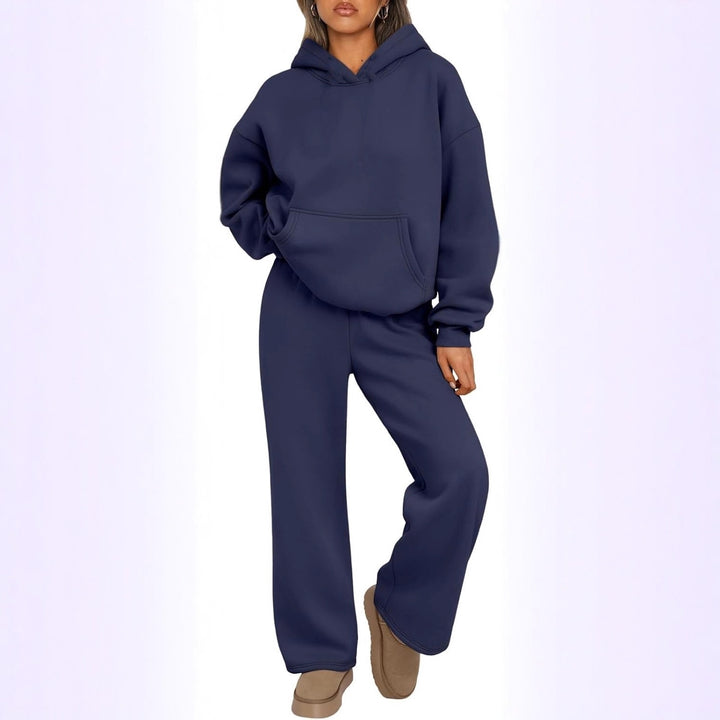 Damen nan Cozy-Loungewear-Set mit oversized Kapuzenpullover, Kängurutasche und weiten Palazzo-Jogginghose Echo Archiv