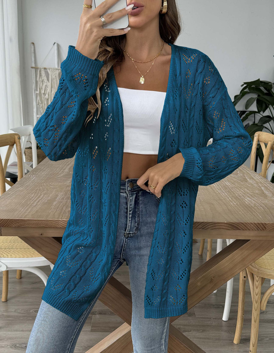 Damen luftiger Strickcardigan mit filigranem Lochmuster – Veloura