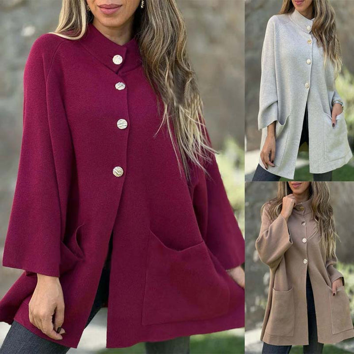 Damen Oversize Cape-Cardigan mit Stehkragen, aufgesetzten Taschen und Zierknöpfen – Veloura