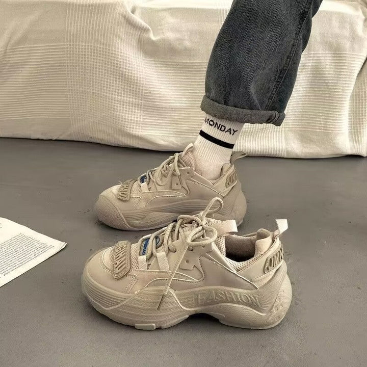 Damen Sportliche Sneakers mit strapazierfähigem Obermaterial und rutschfester Sohle Echo Archiv