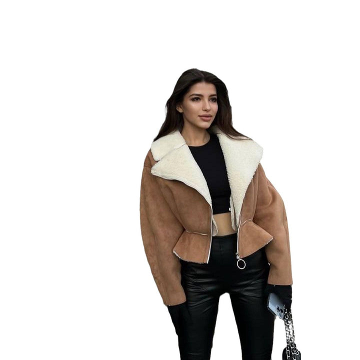 Damen Kurze Lammfellimitat-Bikerjacke mit Oversize-Kragen und asymmetrischem Reißverschluss Echoarchiv