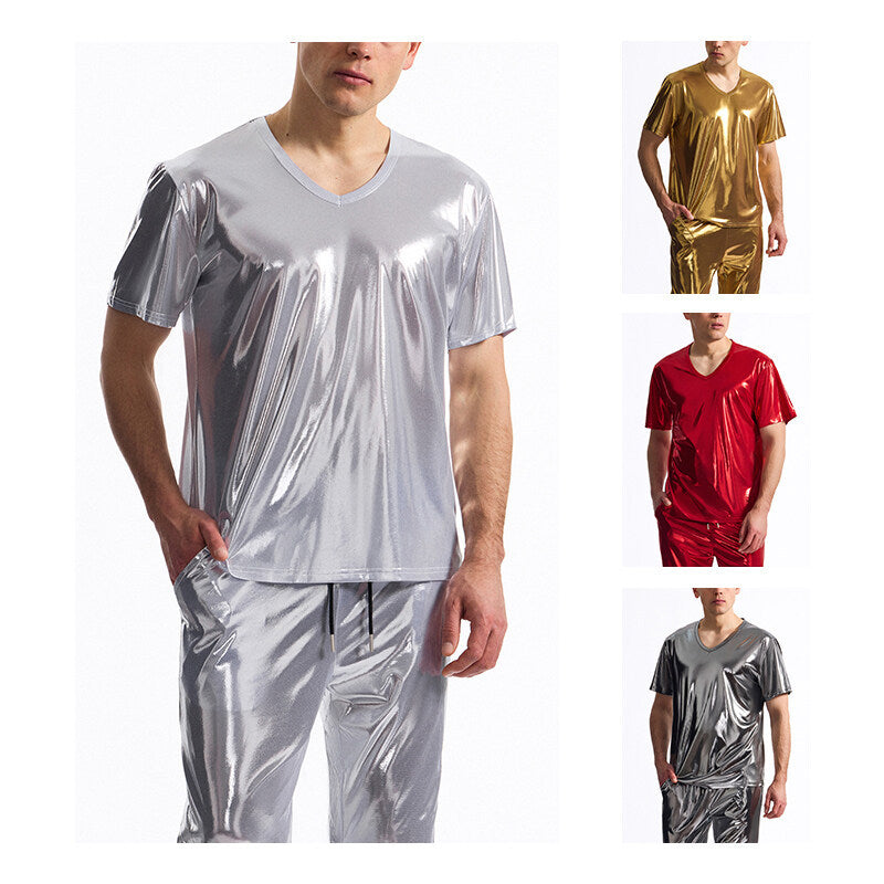 Herren Glänzendes V-Ausschnitt T-Shirt aus hochwertigen Materialien Echoarchiv