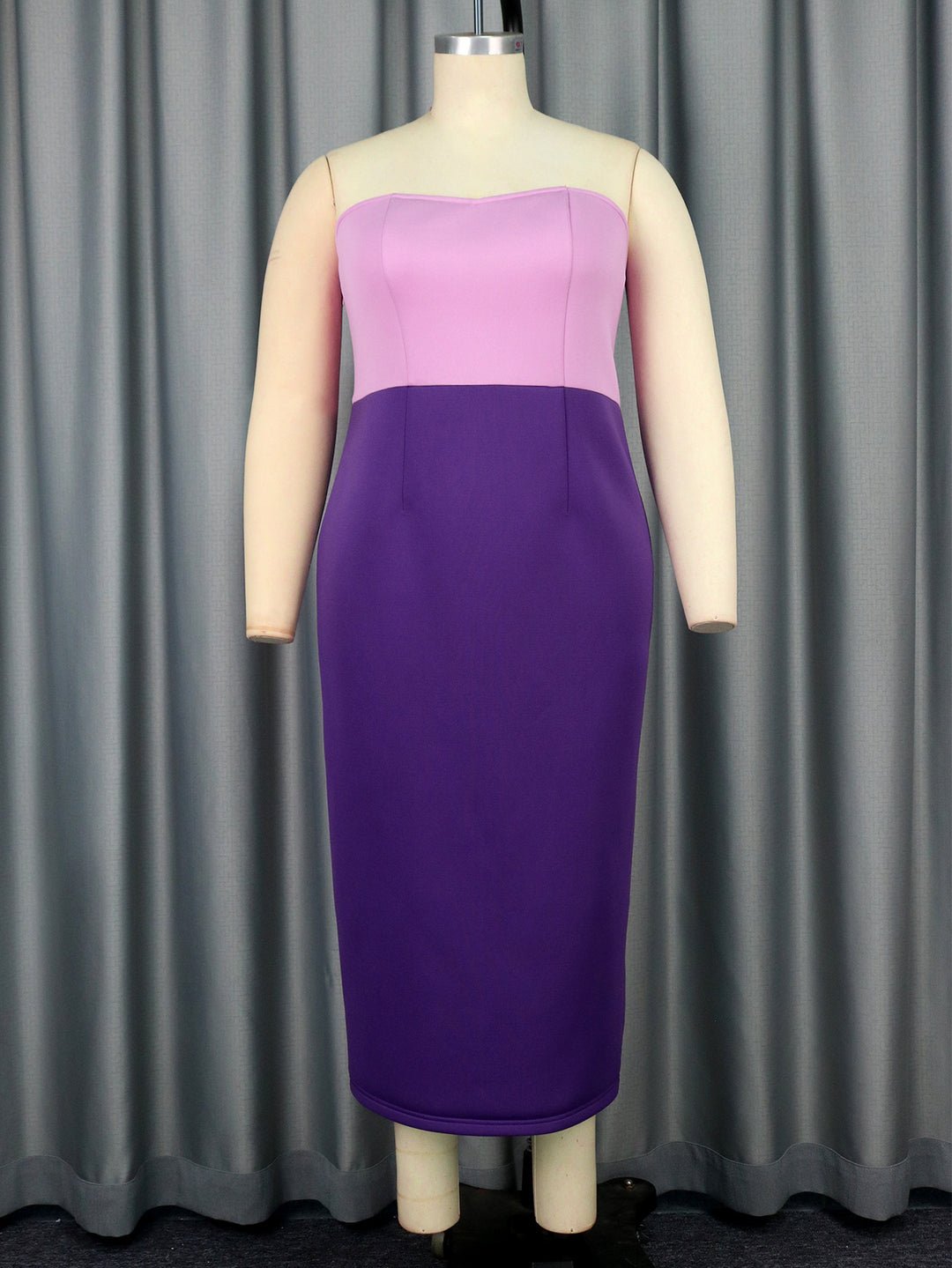 Damen figurbetontes Cocktailkleid mit schulterfreiem Design und Farbverlauf Echo Archiv