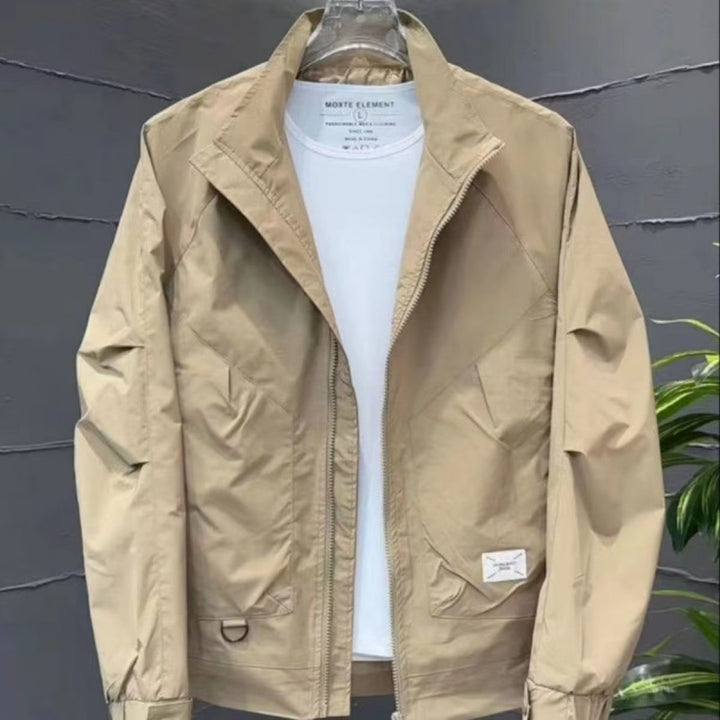 Unisex leichte Freizeitjacke mit funktionalen Taschen und sportlichem Schnitt Echoarchiv