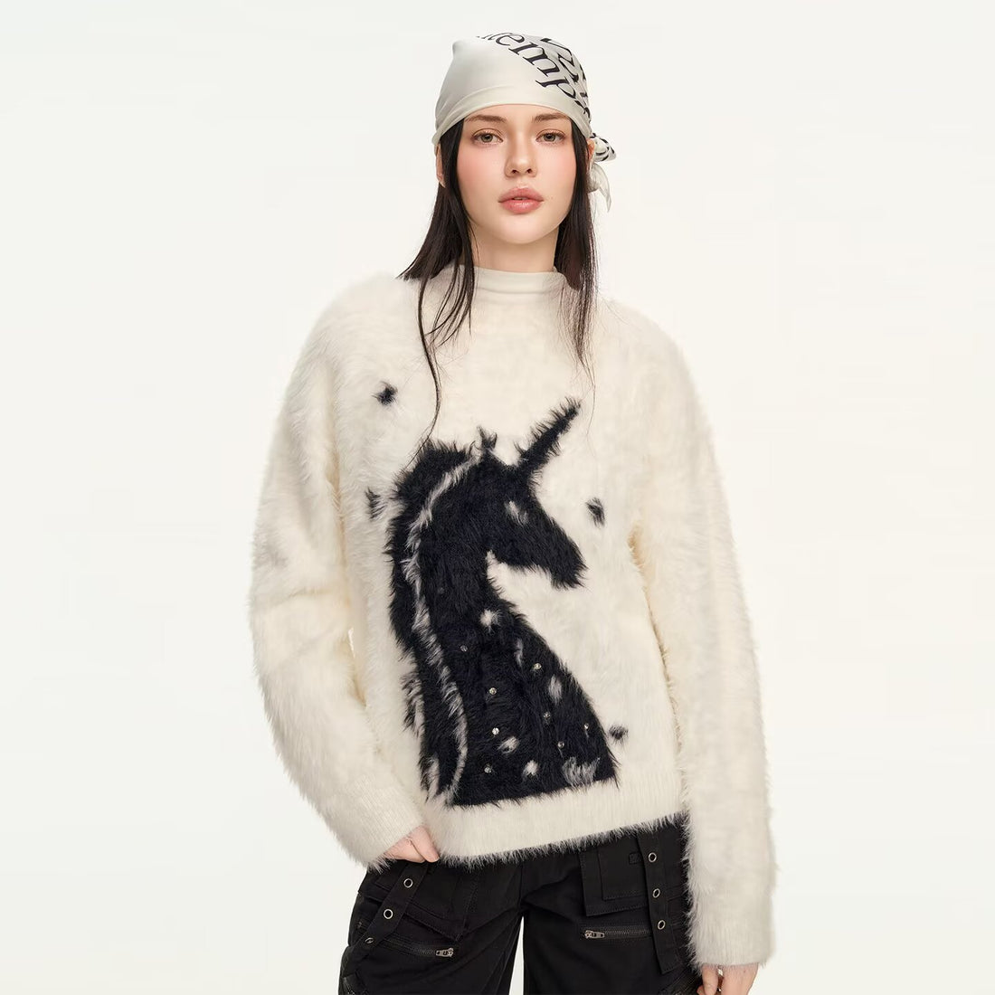 Damen Gemütlicher Grobstrickpullover mit Einhornmotiv Echoarchiv