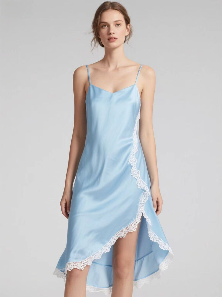 Damen Nachtkleid mit zartem Spitzeinsatz und elegantem Schnitt Echo Archiv