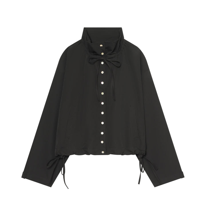 Damen Kurztaillierter Blouson mit hohem Funnelkragen und Tunnelzugtaillierung Echo Archiv