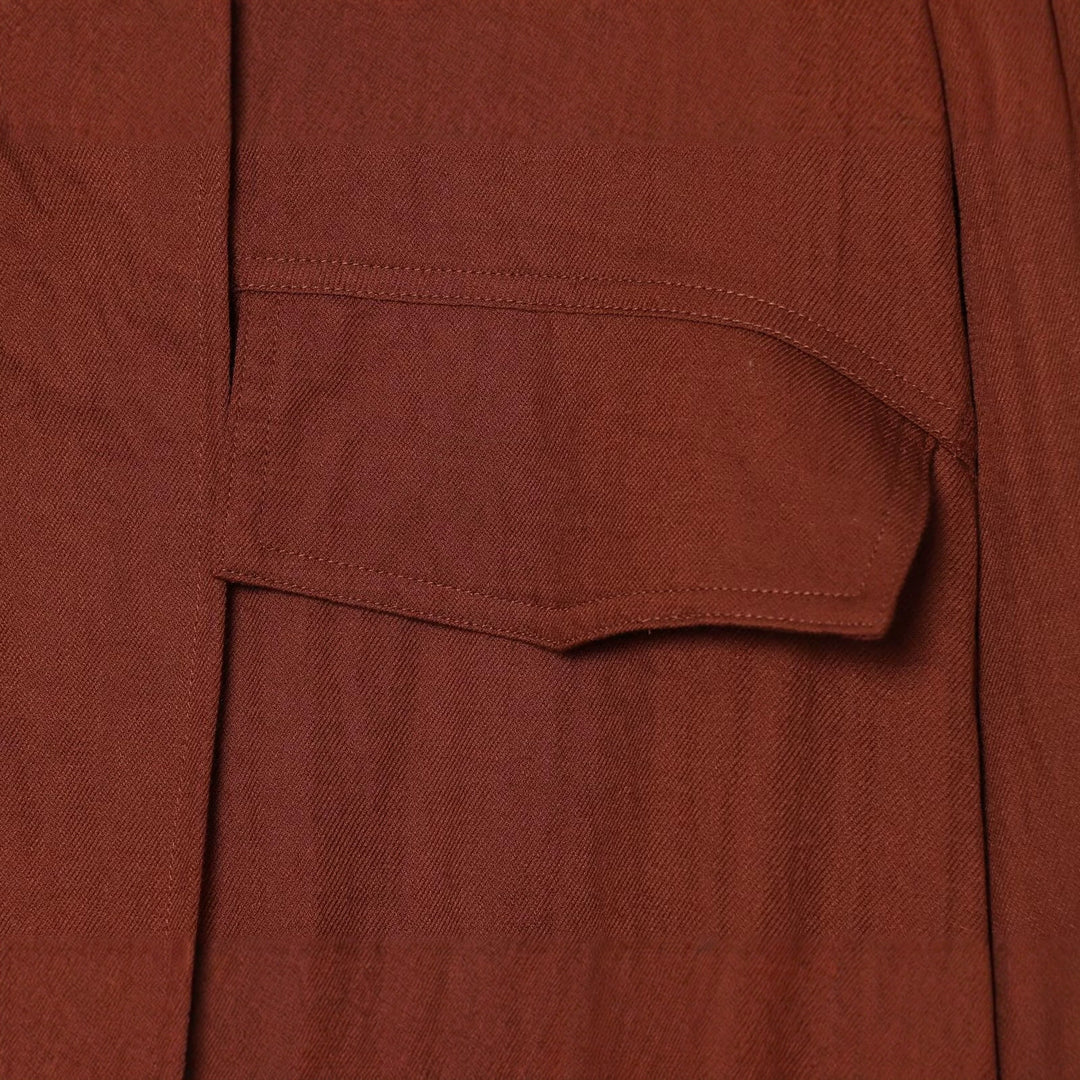 Damen Kurze Boxy-Utility-Jacke mit Stehkragen, Pattentaschen und elastischem Saum Echoarchiv
