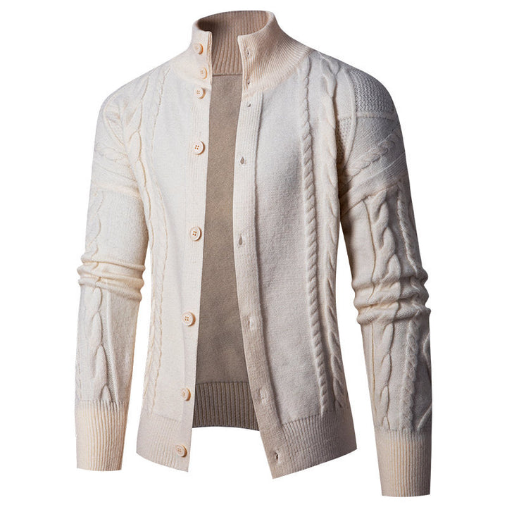 Herren Strickjacke mit klassischem Kabelmuster und hohem Stehkragen Echoarchiv