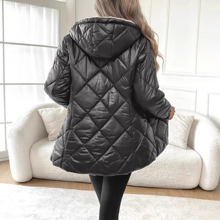 Damen Steppjacke mit Teddyfutter und Kapuze – Célinea