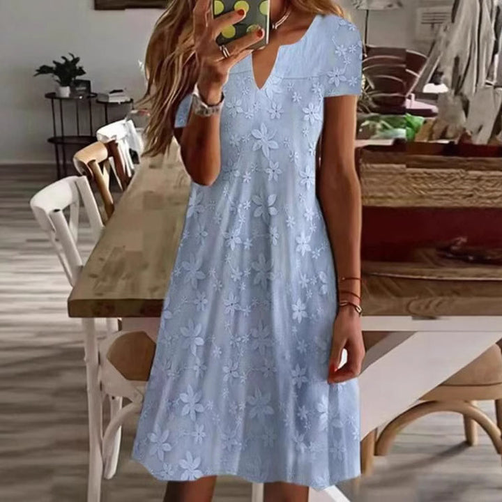 Damen nan knielanges A-Linien-Kleid aus Baumwollmix mit besticktem Broderie-Overlay, kurzen Ärmeln und V-Ausschnitt Echo Archiv