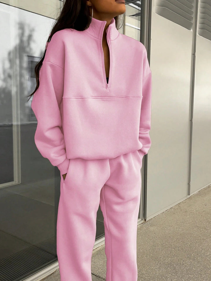 Damen Oversize Sweat-Set mit halbem Reißverschluss, Stehkragen und lässiger Jogginghose Echo Archiv