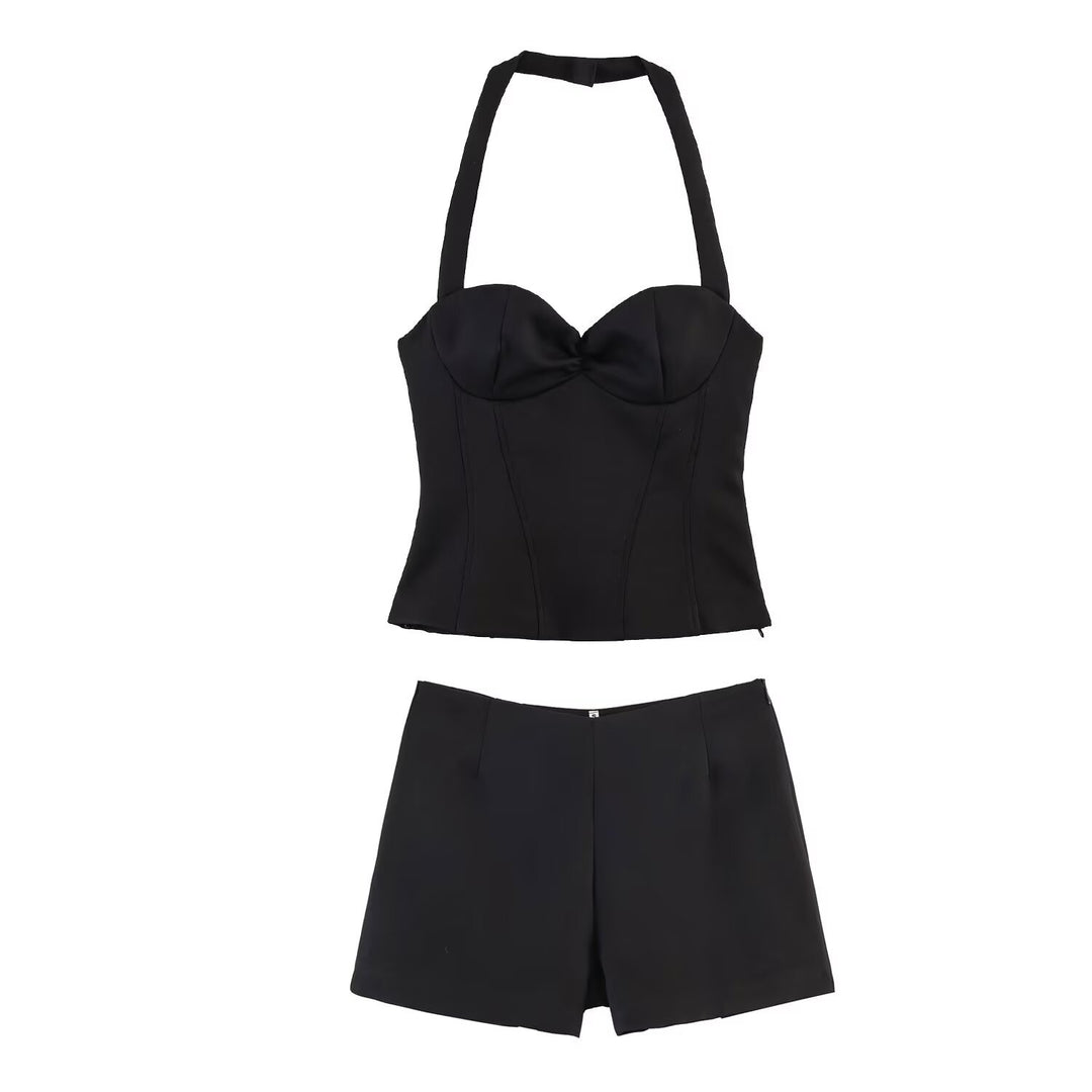 Damen Kombination aus kurzem Oberteil und Shorts Echo Archiv
