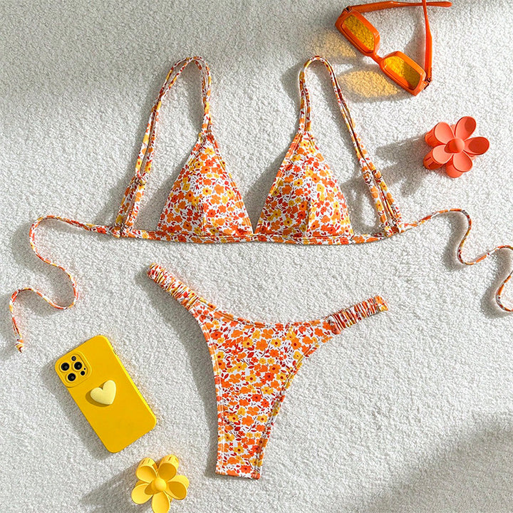 Damen Triangel-Bikini mit verstellbaren Riemen und buntem Blumenmuster Echo Archiv
