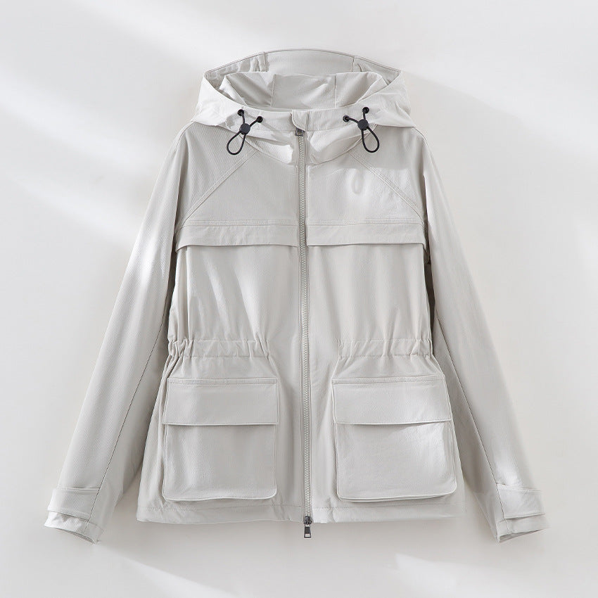 Damen Leichte Funktions-Utility-Jacke mit Kapuze, Kordelzug-Taille und aufgesetzten Klappentaschen Echoarchiv