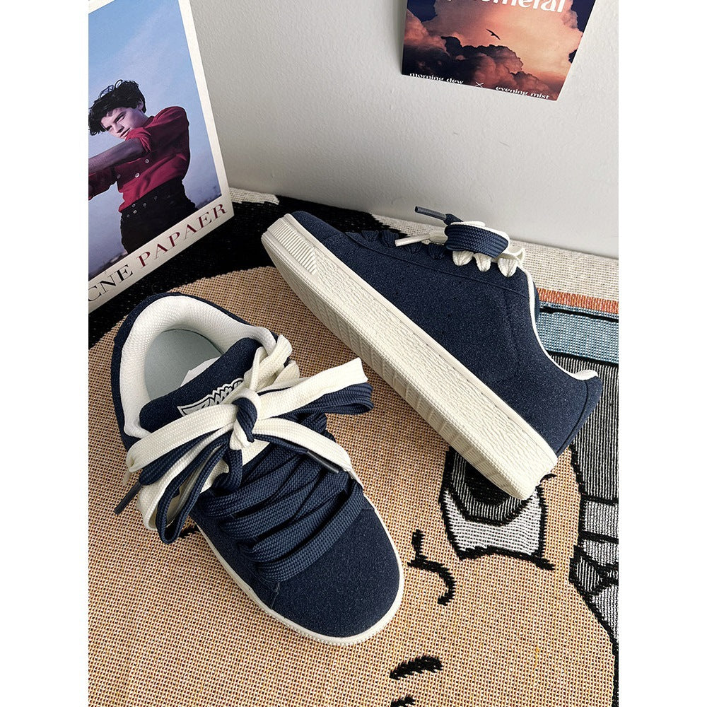 Herren Sportliche Sneakers aus Wildleder Echoarchiv