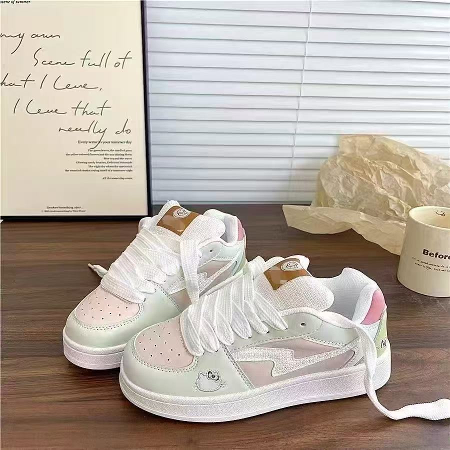 Damen Sneakers mit verspieltem Design und bequemer Dämpfung Echo Archiv