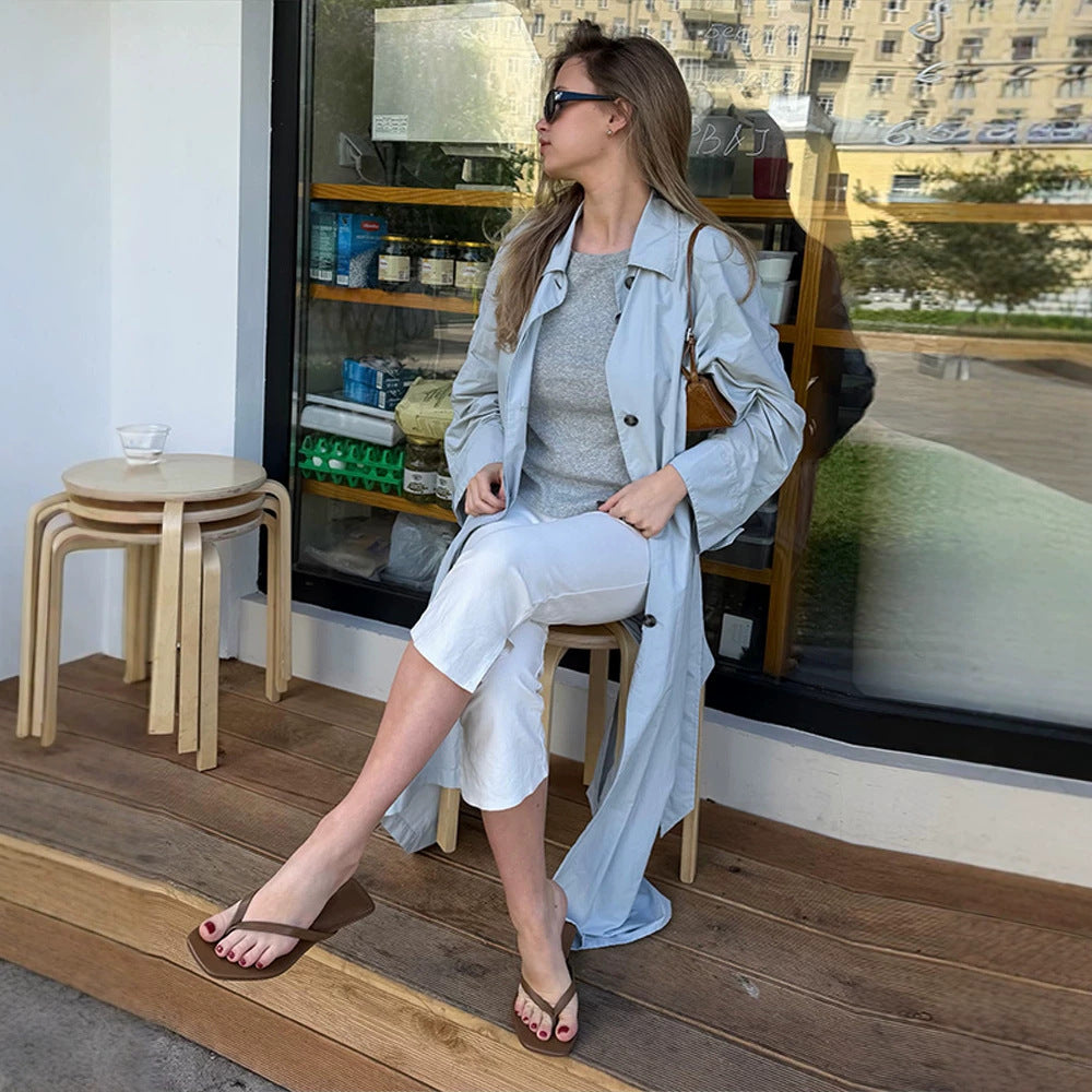 Damen Leichter langer Trenchcoat aus technischem Material mit verdeckter Knopfleiste und lockerem Fall Echoarchiv