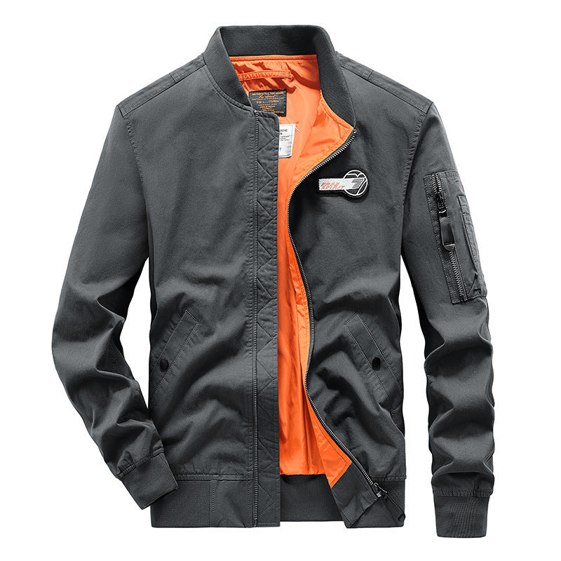Herren Bomberjacke im Pilotenstil mit kontrastfarbigem Innenfutter, Ärmeltasche und geripptem Saum Echo Archiv