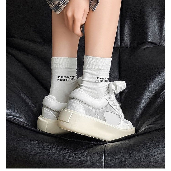 Damen modische Sneaker mit dämpfender Plateau-Sohle und stylischen Akzenten Echo Archiv