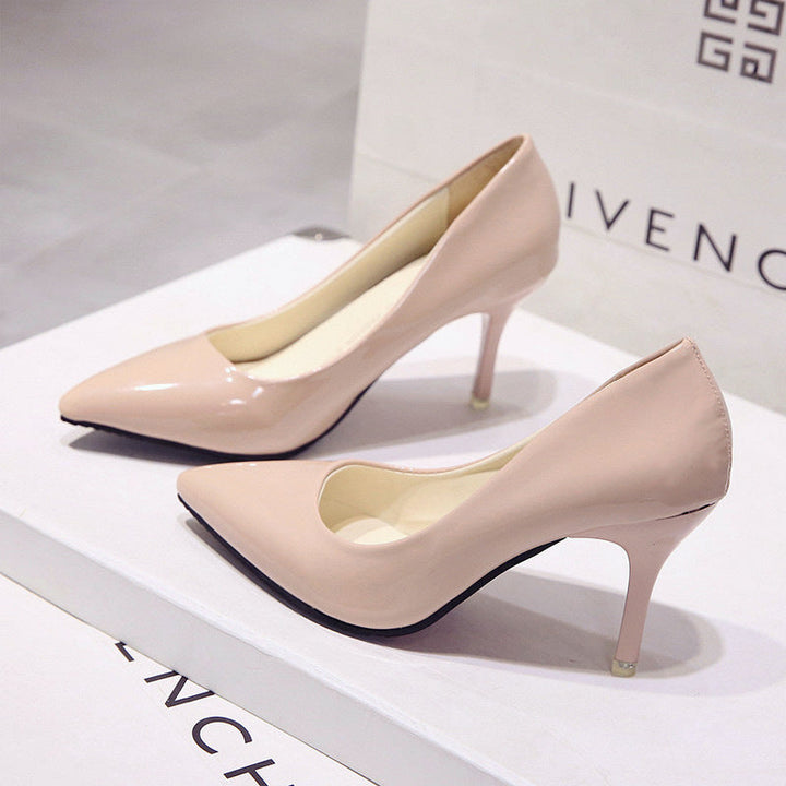 Damen Elegante Hochglanz-Pumps mit Schmaler Silhouette und Komfortablem Innenfutter Echoarchiv
