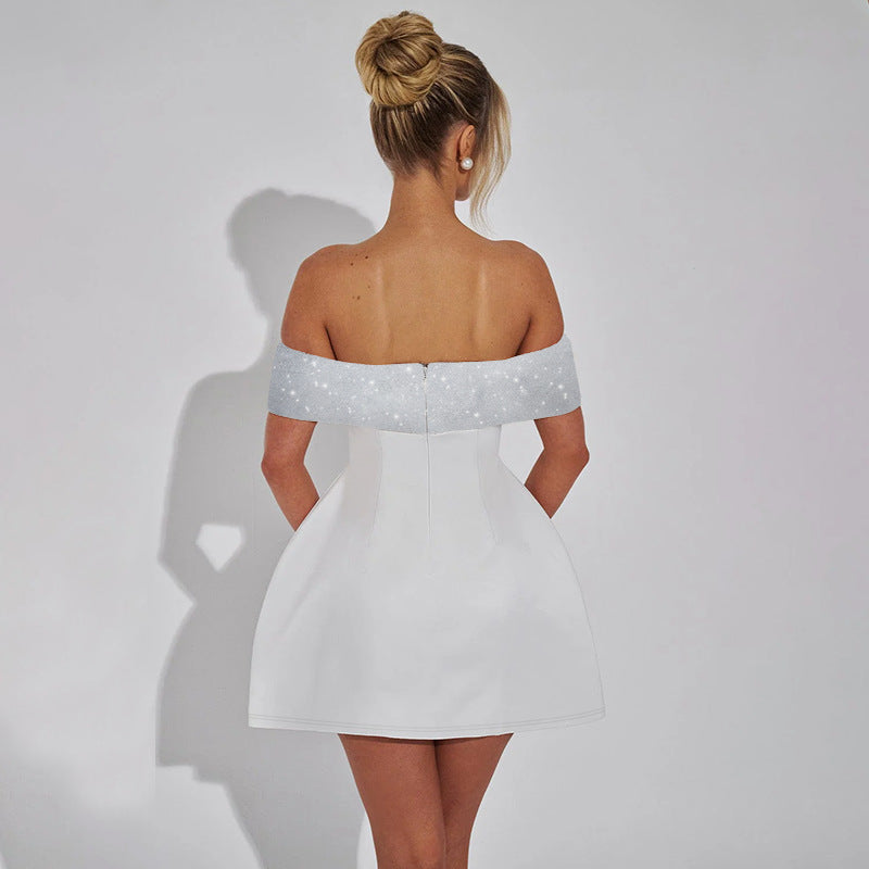Damen Off-Shoulder Minikleid mit schimmerndem Bustier-Oberteil Echo Archiv