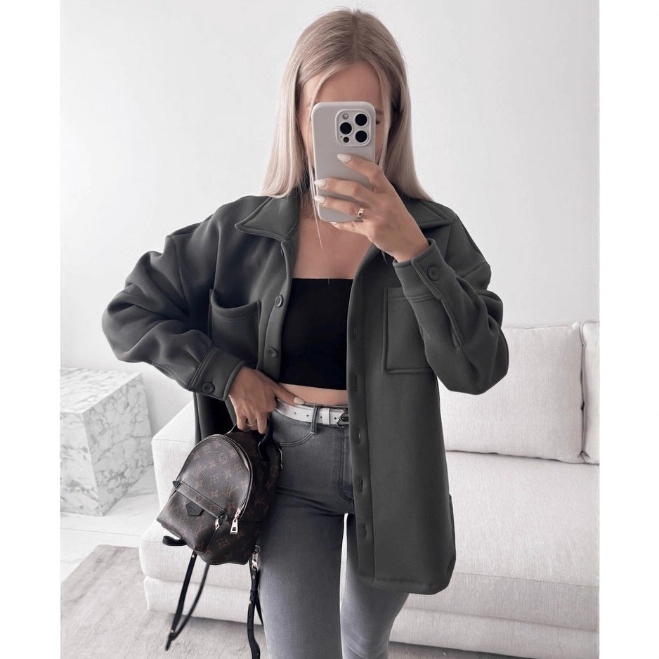 Damen Oversized Hemdjacke Shacket aus weichem Wollmix mit aufgesetzten Brusttaschen Echoarchiv