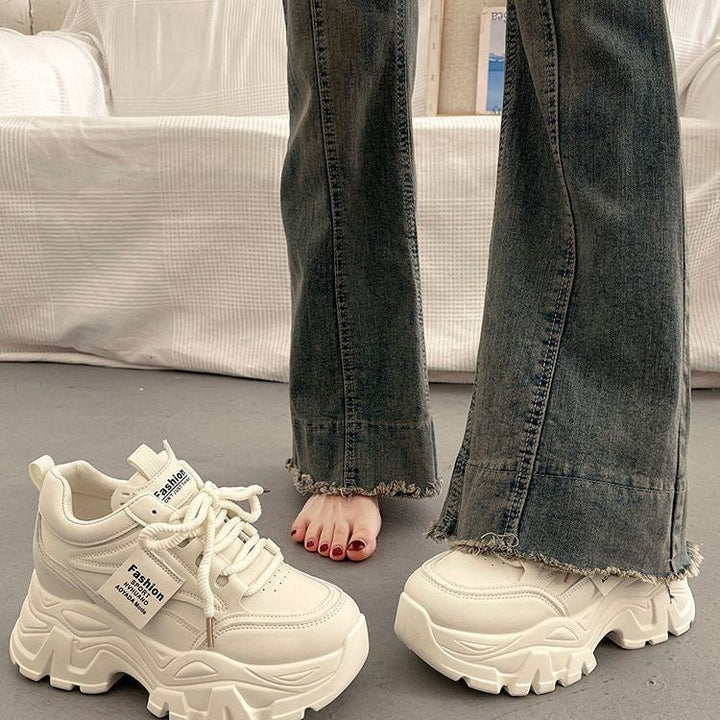 Damen Sportliche Chunky Sneakers mit innovativer Dämpfung und strapazierfähiger Obermaterialstruktur Echo Archiv