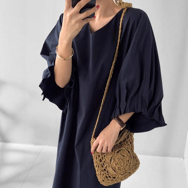 Damen Oversized V-Ausschnitt Baumwollkleid mit Volantärmeln Echoarchiv