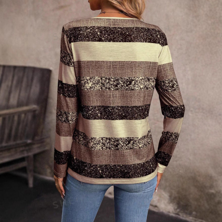 Damen Langarmshirt mit V-Ausschnitt, strukturierter Streifenoptik und Zierknopfleiste – Avérine